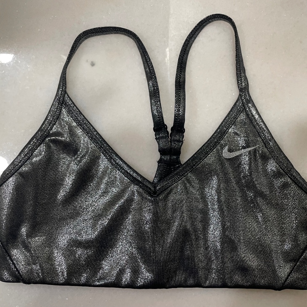 Nike Indy metallic dri-fit sports bra